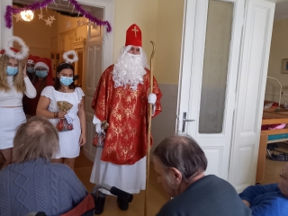 4B Mikulas CSS 01 2.jpg