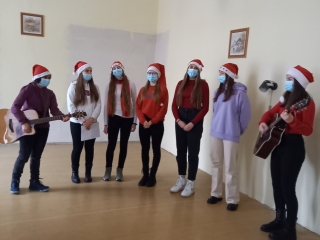 4B Mikulas CSS 07 2.jpg