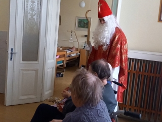 4B Mikulas CSS 08 2.jpg