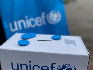 MOdry Gombik 02.jpeg