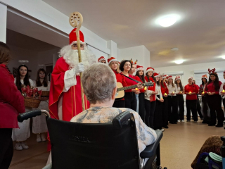 B4cb8aae B5a4 4cdd 93aa 777e93861520