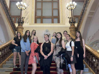 Received 554070577583094