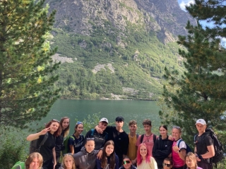 Resize 400546965 890409272463411 7840526113235623538 N.jpg